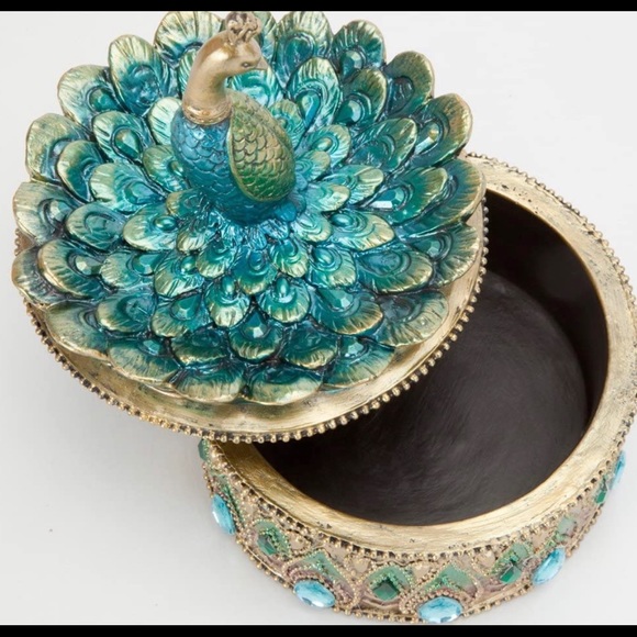 Peacock Trinket Jewlery Box - Picture 4 of 4